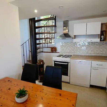Σπίτι διακοπών Modern On The Beautiful Croatia Coast *