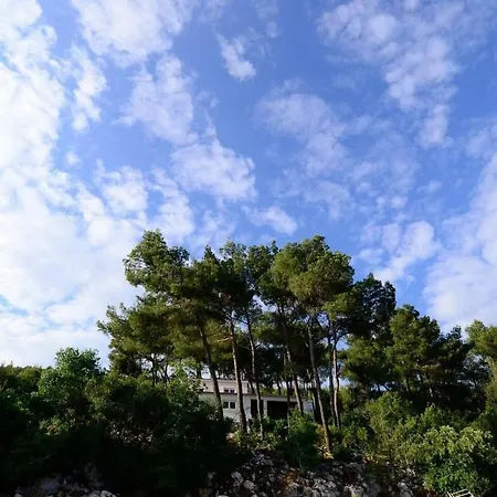 Modern On The Beautiful Croatia Coast * Smokvica (Korcula)